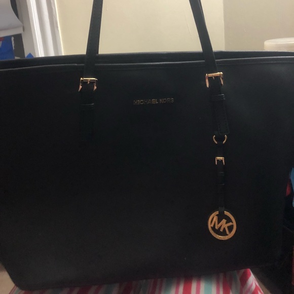 Handbags - Black michael kors purse